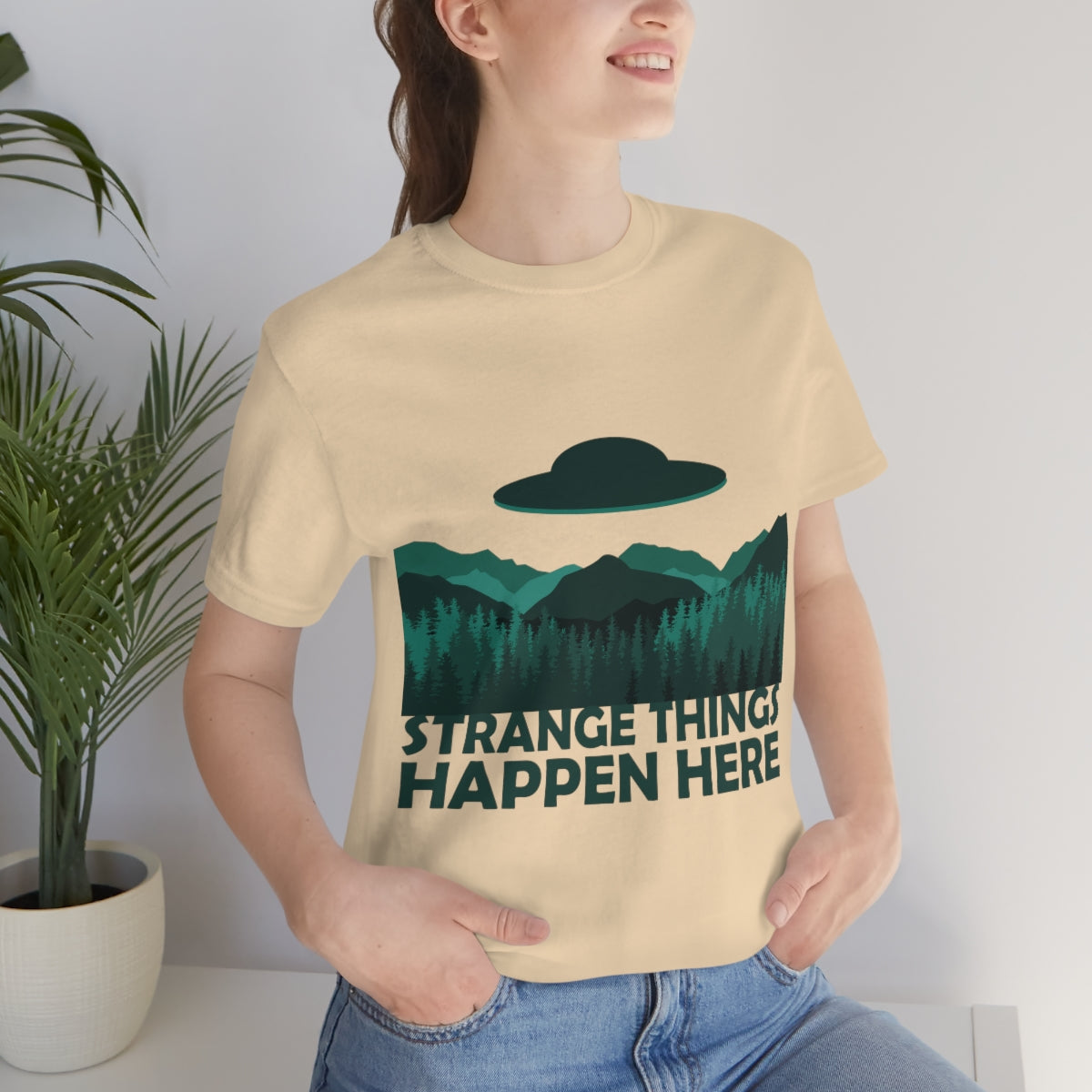 Strange Things Happen Here Spooky Forest Aliens UFO Arrival Unisex Jersey Short Sleeve T-Shirt Ichaku [Perfect Gifts Selection]