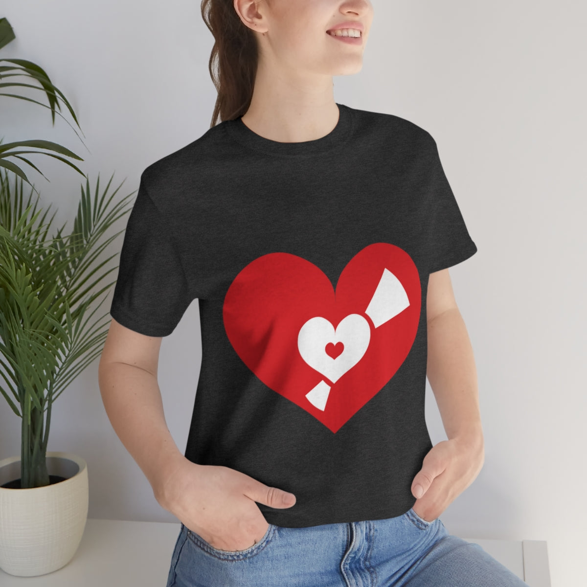 Vinyl Record Music Heart Music Fan 1980s Nostalgia Unisex Jersey Short Sleeve T-Shirt Ichaku [Perfect Gifts Selection]