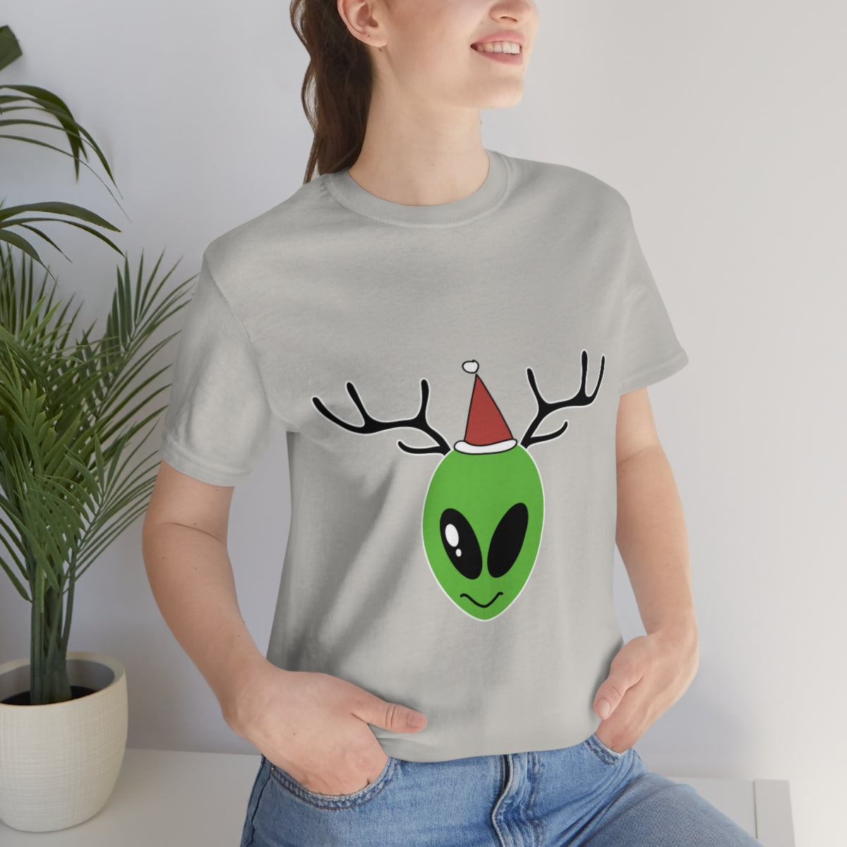 Xmas Aliens Deer Santa Claus UFOS Unisex Jersey Short Sleeve T-Shirt Ichaku [Perfect Gifts Selection]