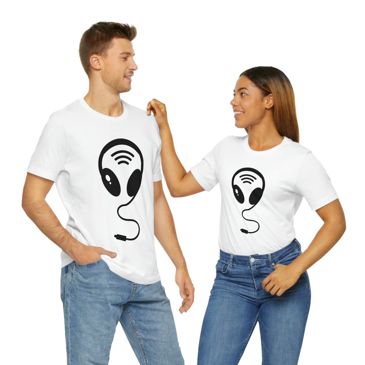 Aliens Headphones Humor Saying Quotes Unisex Jersey Short Sleeve T-Shirt Ichaku [Perfect Gifts Selection]