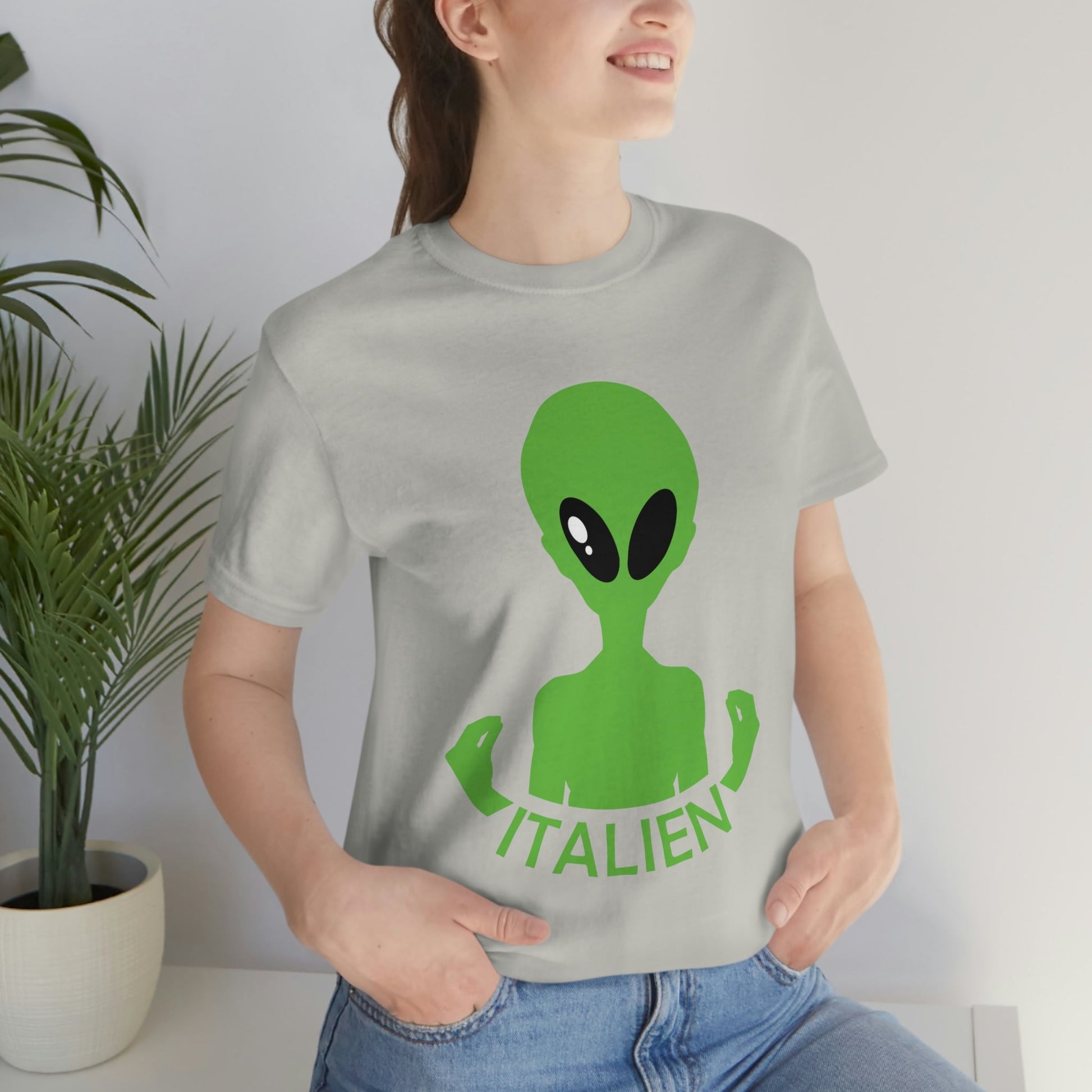 Aliens Italian Hand Gestures UFO Xenomorph Italy Unisex Jersey Short Sleeve T-Shirt Ichaku [Perfect Gifts Selection]