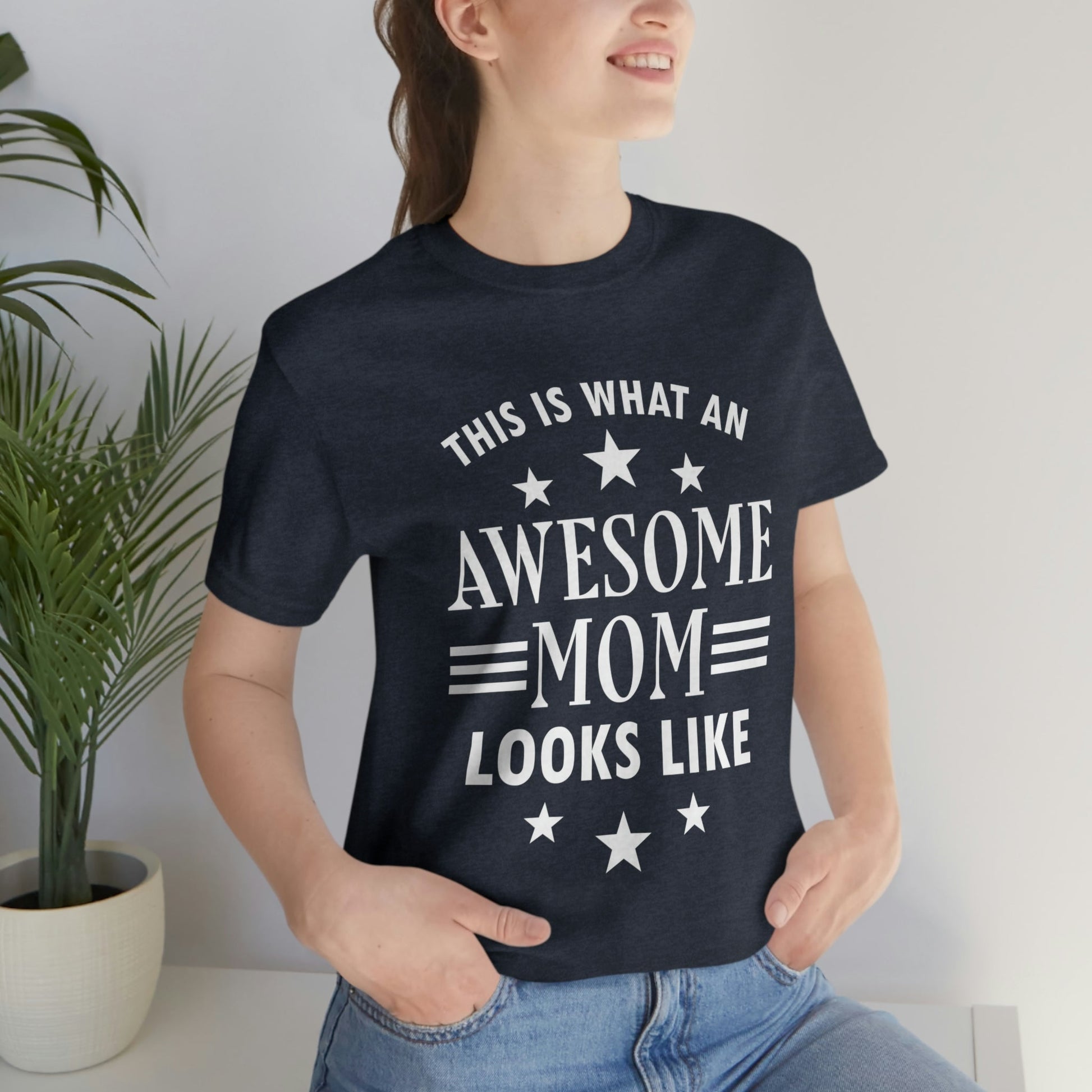 Awesome Mom Funny Slogan Sarcastic Quotes Unisex Jersey Short Sleeve T-Shirt Ichaku [Perfect Gifts Selection]