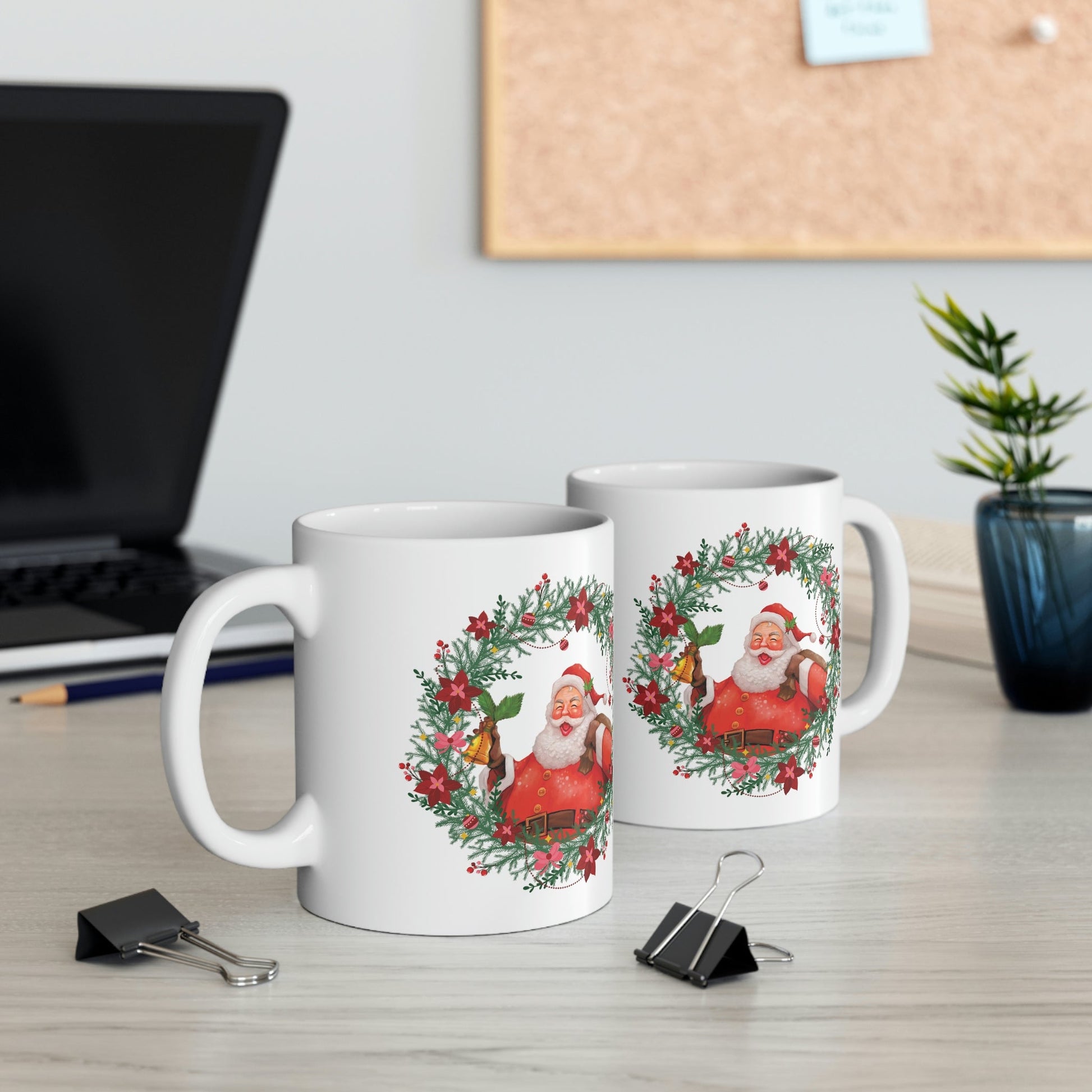 Christmas Wreath Santa Claus Traditional Ceramic Mug 11oz Ichaku [Perfect Gifts Selection]