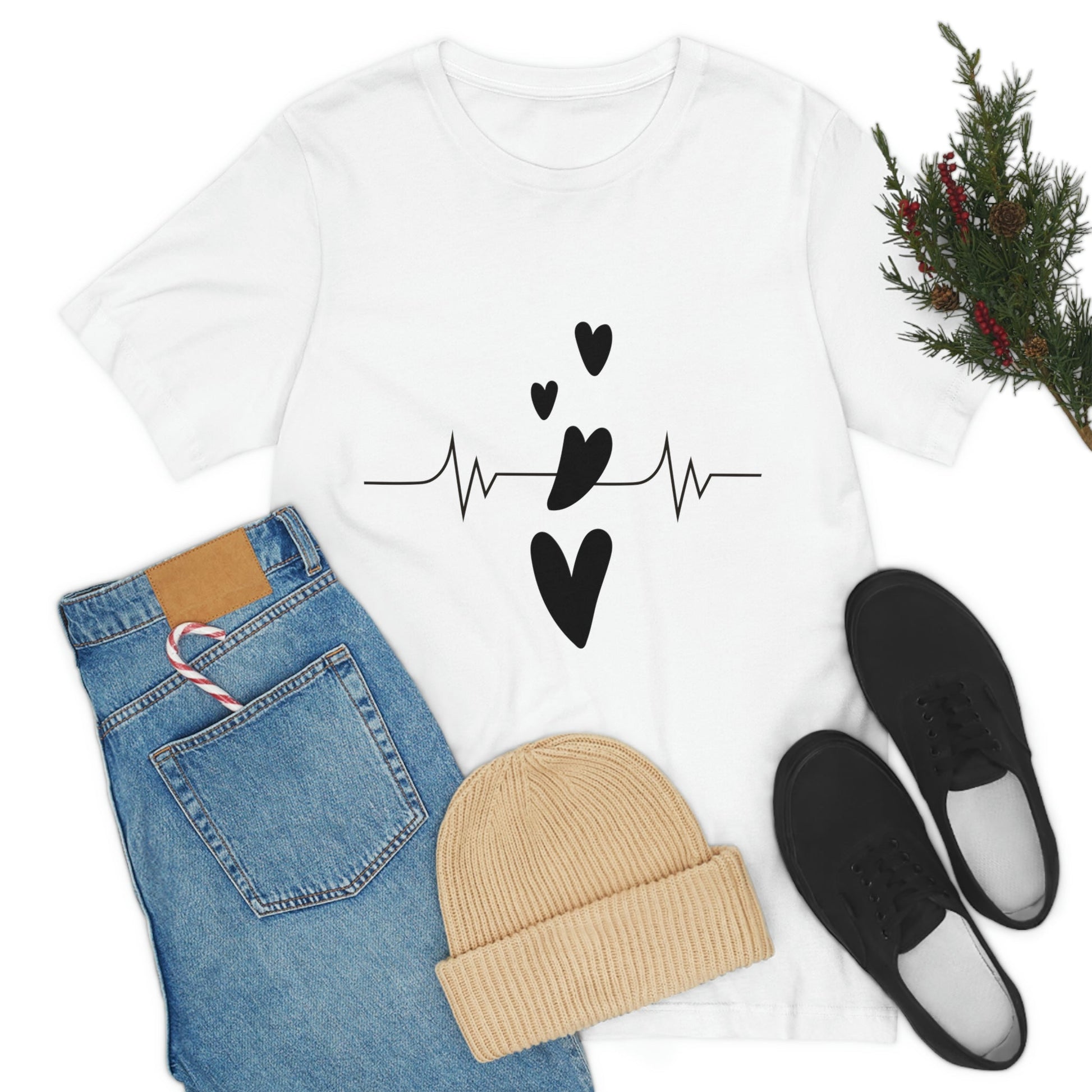 Heartbeat in Love Romantic Heart Unisex Jersey Short Sleeve T-Shirt Ichaku [Perfect Gifts Selection]