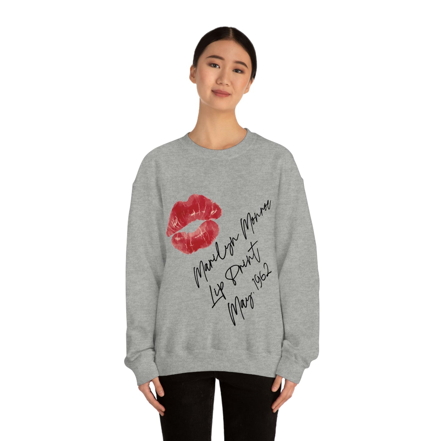 Lip Retro Print Hollywood Classic Unisex Heavy Blend™ Crewneck Sweatshirt Ichaku [Perfect Gifts Selection]