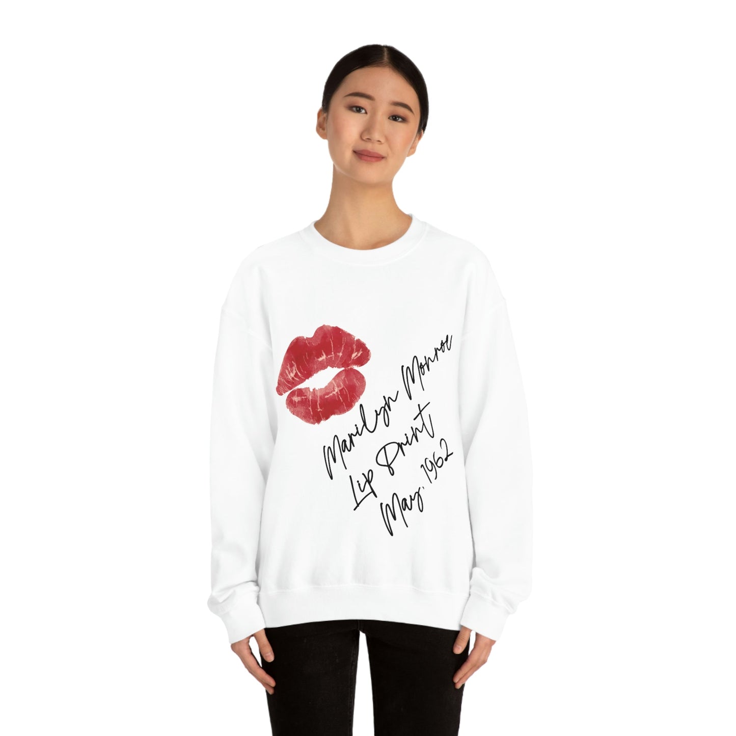 Lip Retro Print Hollywood Classic Unisex Heavy Blend™ Crewneck Sweatshirt Ichaku [Perfect Gifts Selection]