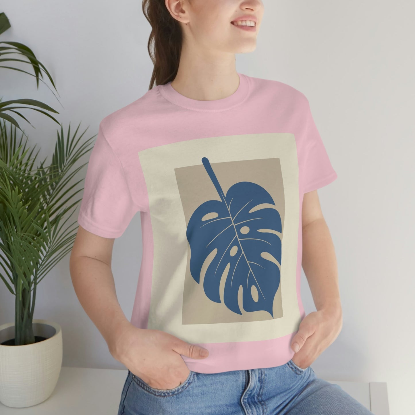 Monstera Leaf Modern Minimal Art Plant Unisex Jersey Short Sleeve T-Shirt Ichaku [Perfect Gifts Selection]