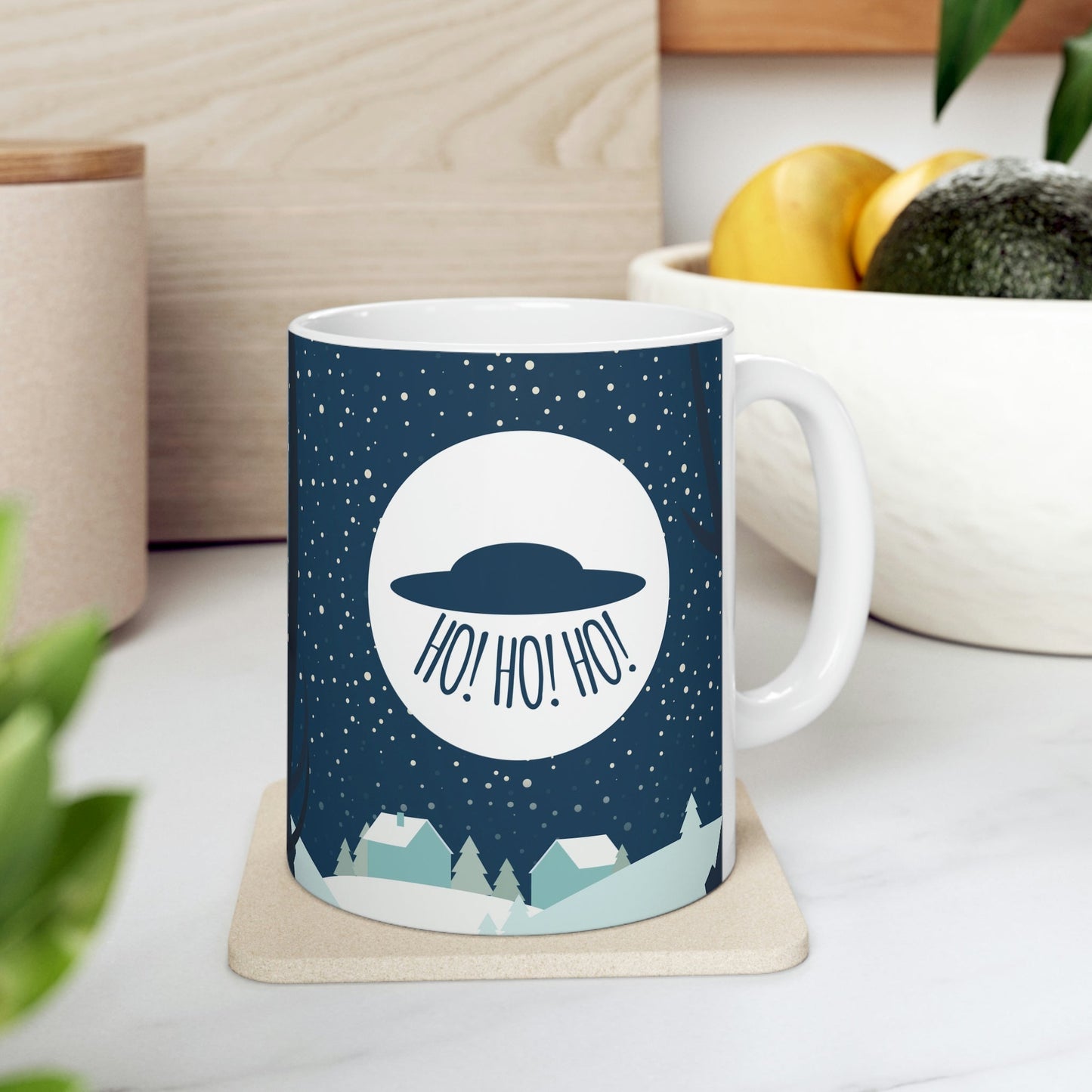 Santa Claus Arrival Merry Christmas Aliens UFO Winter Humor Art Ceramic Mug 11oz Ichaku [Perfect Gifts Selection]