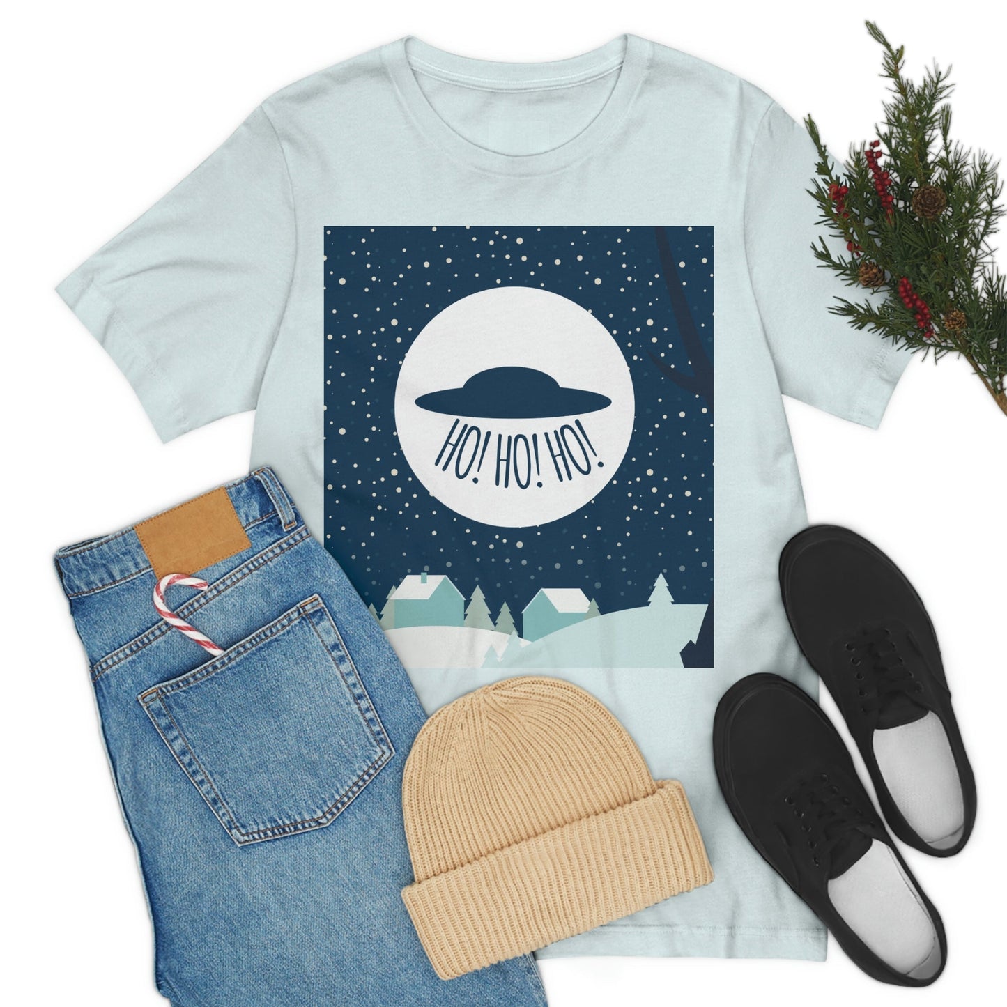 Santa Claus Arrival Merry Christmas Aliens UFO Winter Humor Art Unisex Jersey Short Sleeve T-Shirt Ichaku [Perfect Gifts Selection]