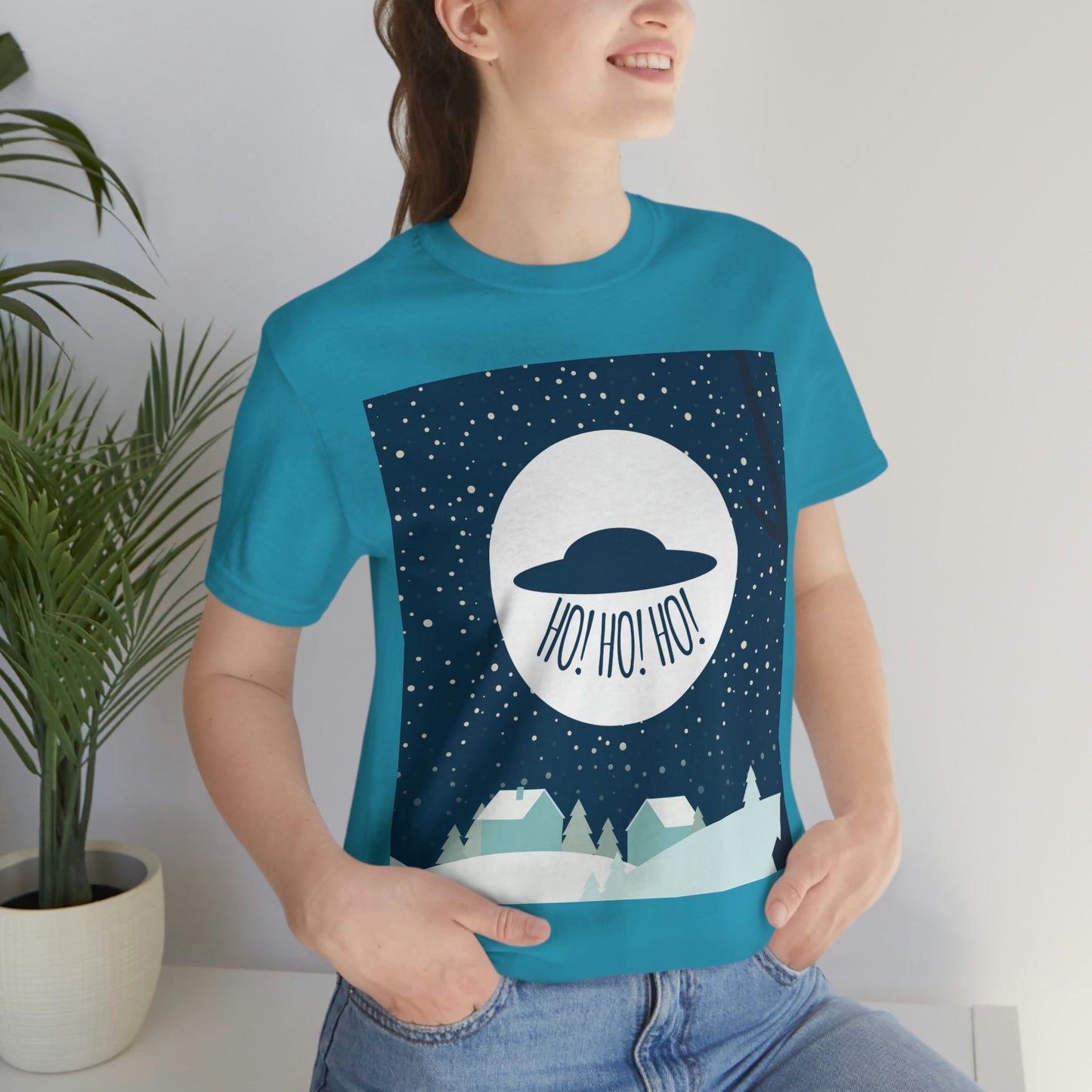 Santa Claus Arrival Merry Christmas Aliens UFO Winter Humor Art Unisex Jersey Short Sleeve T-Shirt Ichaku [Perfect Gifts Selection]