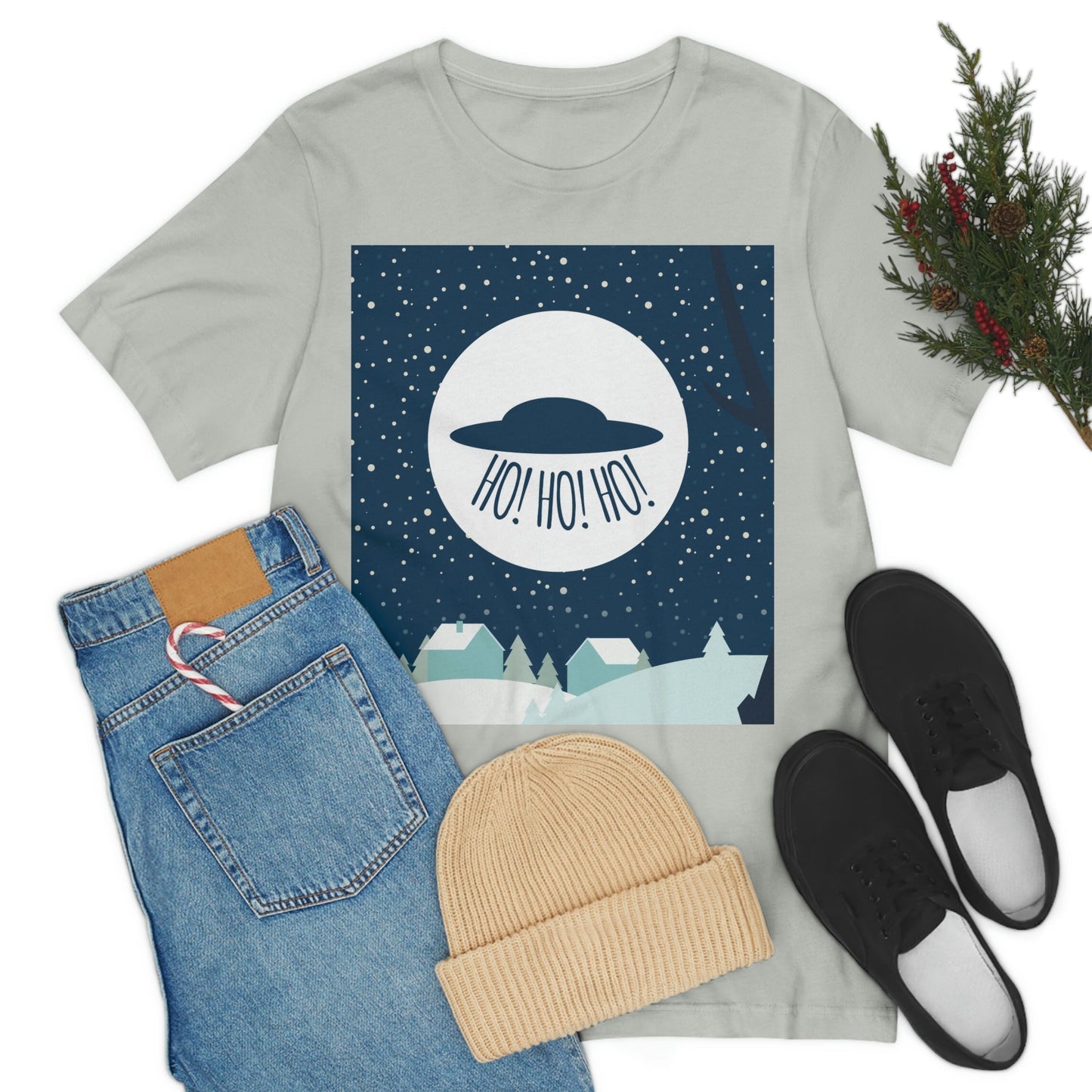 Santa Claus Arrival Merry Christmas Aliens UFO Winter Humor Art Unisex Jersey Short Sleeve T-Shirt Ichaku [Perfect Gifts Selection]