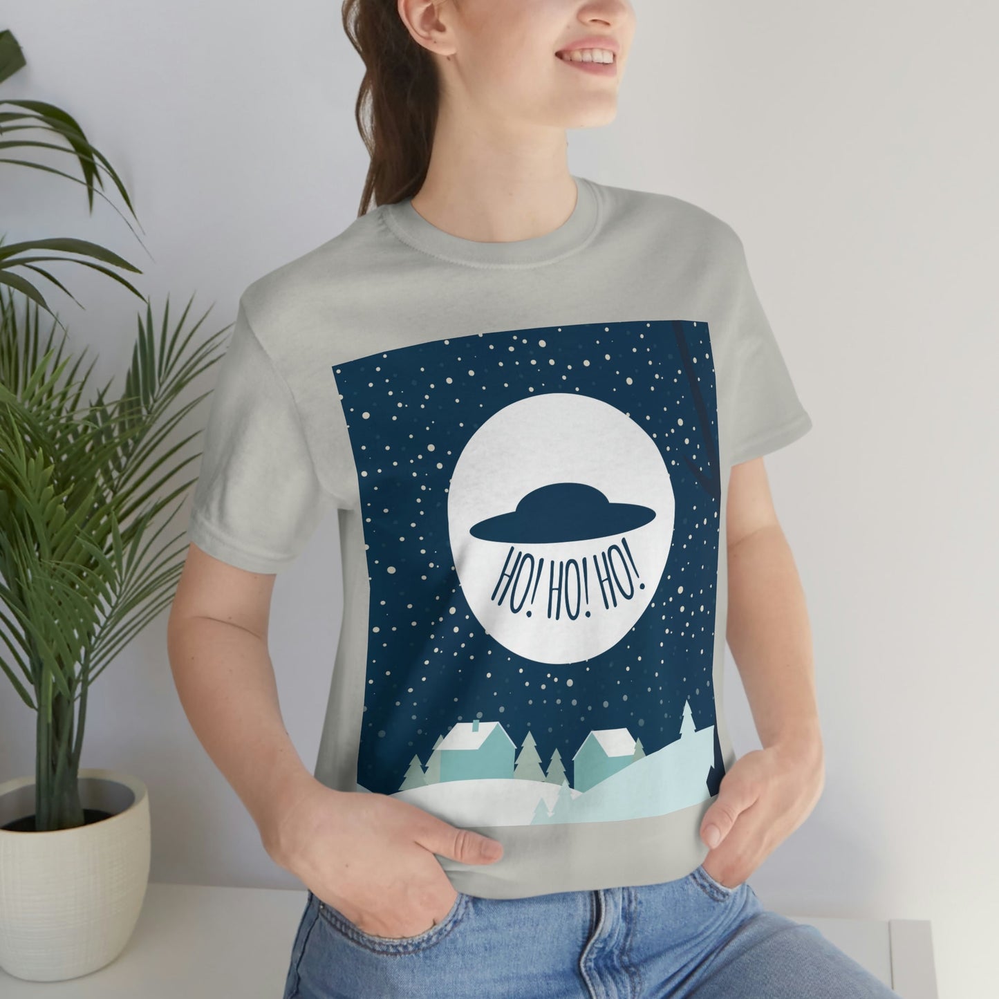 Santa Claus Arrival Merry Christmas Aliens UFO Winter Humor Art Unisex Jersey Short Sleeve T-Shirt Ichaku [Perfect Gifts Selection]