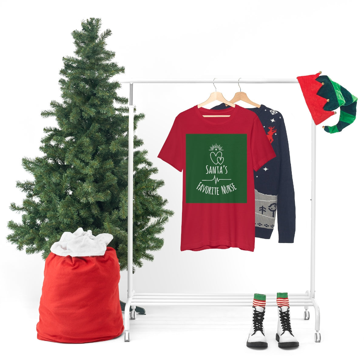 Santa`s Favorite Nurse Christmas is Coming Unisex Jersey Short Sleeve T-Shirt Ichaku [Perfect Gifts Selection]