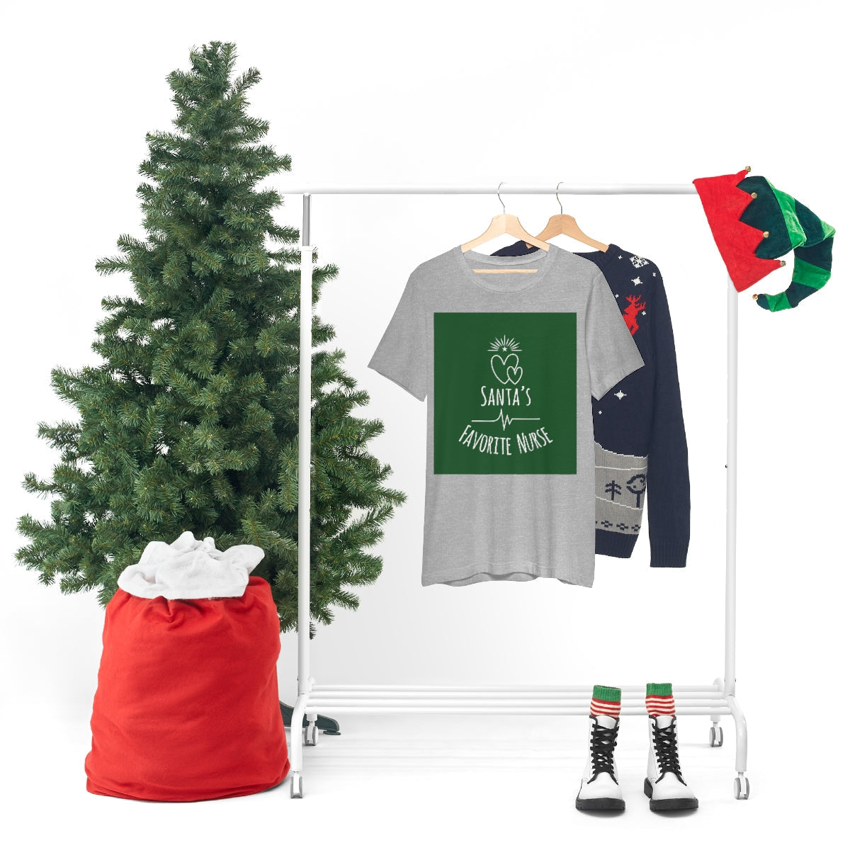 Santa`s Favorite Nurse Christmas is Coming Unisex Jersey Short Sleeve T-Shirt Ichaku [Perfect Gifts Selection]